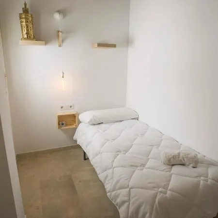 Daire Rentalsevilla Feria Duplex Con Terraza Sevilla